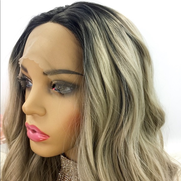 Liv | Lace Front Wig - Picture 6 of 8